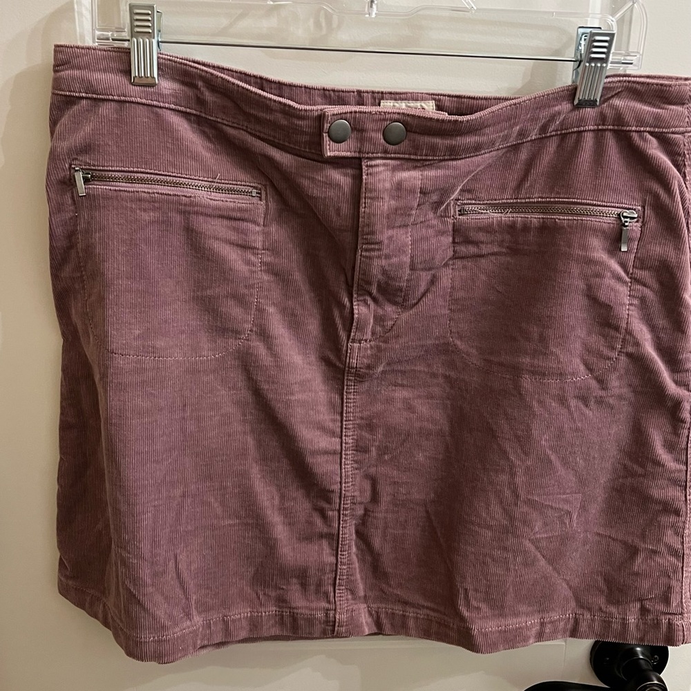 purple mini skirt